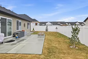 858 N 980 W, Tremonton, UT 84337 - Photo 27