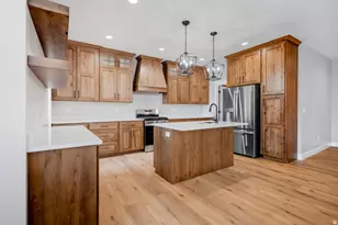 408 S Center St, Elsinore, UT 84724 - Photo 19