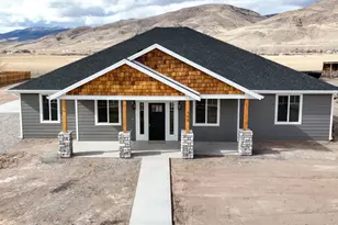 408 S Center St, Elsinore, UT 84724 - Photo 1