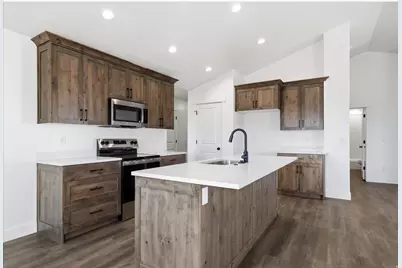 5161 W 10100 N, Elwood, UT 84337 - Photo 9