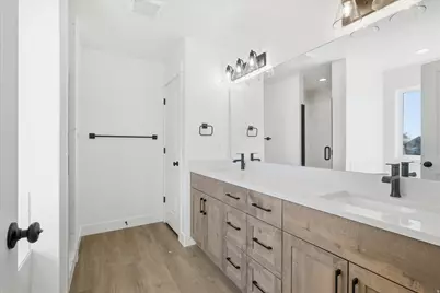 5161 W 10100 N, Elwood, UT 84337 - Photo 19