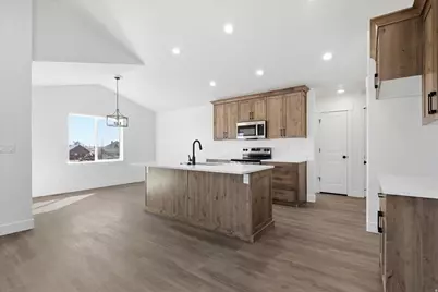 5161 W 10100 N, Elwood, UT 84337 - Photo 7