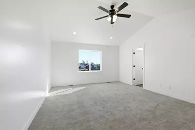 5161 W 10100 N, Elwood, UT 84337 - Photo 15