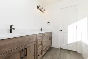 5161 W 10100 N, Elwood, UT 84337 - Photo 25