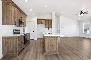 5161 W 10100 N, Elwood, UT 84337 - Photo 13