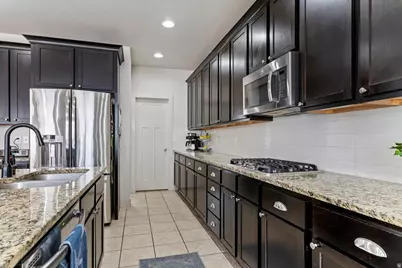 911 Callie Ct, North Salt Lake, UT 84054 - Photo 15