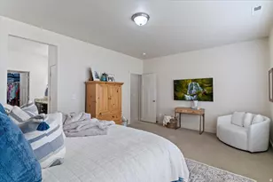 911 Callie Ct, North Salt Lake, UT 84054 - Photo 17