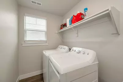 5907 S Crown Park Cv, Kearns, UT 84118 - Photo 11