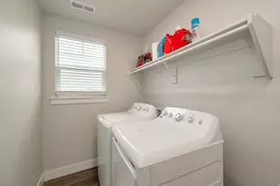 5907 S Crown Pk Cv, Kearns, UT 84118 - Photo 11