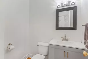 2522 S Scenic Dr E, Salt Lake City, UT 84109 - Photo 23