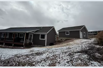 353 W Niblick Cir, Garden City, UT 84028 - Photo 5