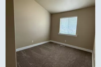 353 W Niblick Cir, Garden City, UT 84028 - Photo 19