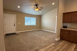 353 W Niblick Circle, Garden City, UT 84028 - Photo 9