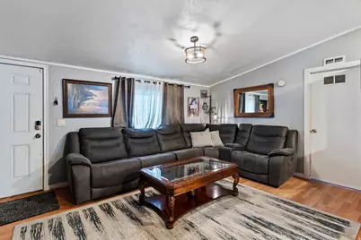 862 W Lake St, Ogden, UT 84401 - Photo 3