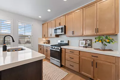 1416 E Erickson Knoll Ln, Eagle Mountain, UT 84005 - Photo 19