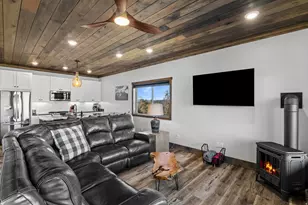 618 W Cedar Dr, Orderville, UT 84758 - Photo 39