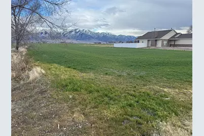 8968 N 6800 W #01, Tremonton, UT 84337 - Photo 3