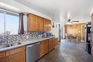 127 S 400 E, Lindon, UT 84042 - Photo 9