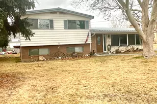 127 S 400 E, Lindon, UT 84042 - Photo 1