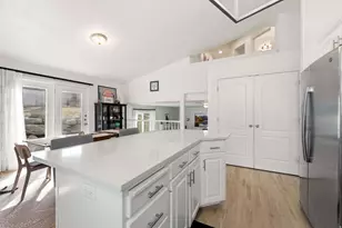 3285 S Davis Blvd, Bountiful, UT 84010 - Photo 5