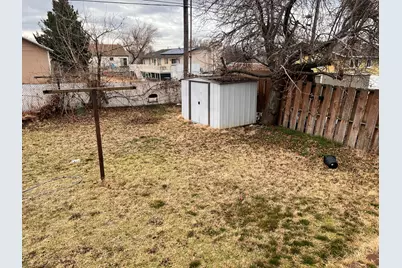 129 W 2200 N, Sunset, UT 84015 - Photo 25