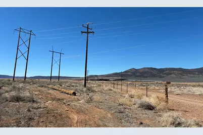 4951 N Kane Springs Rd, Parowan, UT 84761 - Photo 5