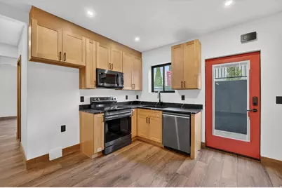 821 E Springview Dr S, Salt Lake City, UT 84106 - Photo 25