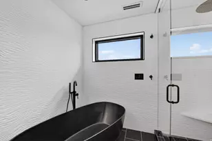 821 E Springview Dr S, Salt Lake City, UT 84106 - Photo 21