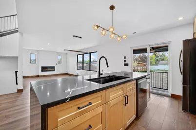 821 E Springview Dr S, Salt Lake City, UT 84106 - Photo 13