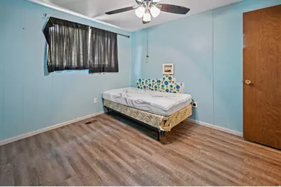 376 N 100 W, Malad City, ID 83252 - Photo 17