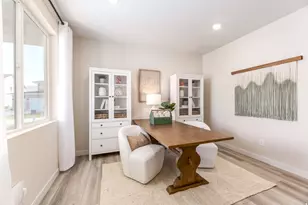 6076 W Sapphire St, West Jordan, UT 84081 - Photo 3