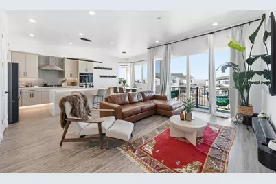 93 E Edgecrest Ln, North Salt Lake, UT 84054 - Photo 5