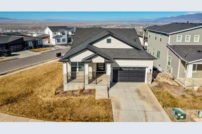 93 E Edgecrest Ln, North Salt Lake, UT 84054 - Photo 35