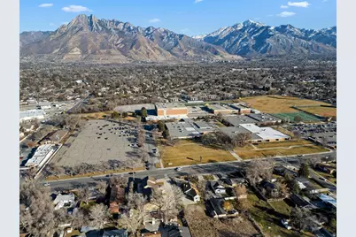 5680 S 1300 E, Murray, UT 84121 - Photo 25