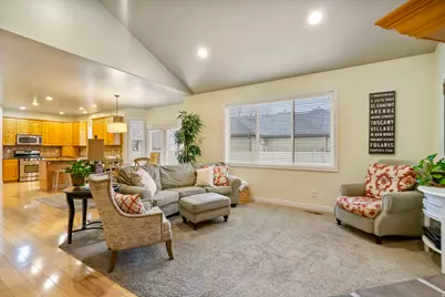 557 S 1470 E, Springville, UT 84663 - Photo 5