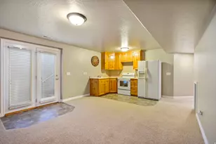 557 S 1470 E, Springville, UT 84663 - Photo 27