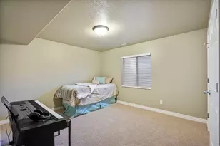 557 S 1470 E, Springville, UT 84663 - Photo 29