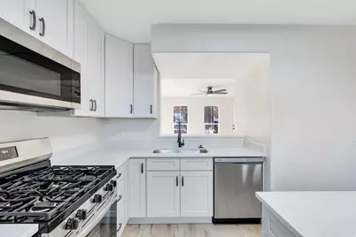 4778 S Huntly Dr, Murray, UT 84107 - Photo 9