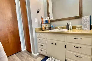 4462 S Vernal Ave, Vernal, UT 84078 - Photo 31