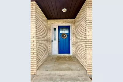 4462 S Vernal Ave, Vernal, UT 84078 - Photo 3