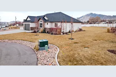 145 S 300 W, Mona, UT 84645 - Photo 7