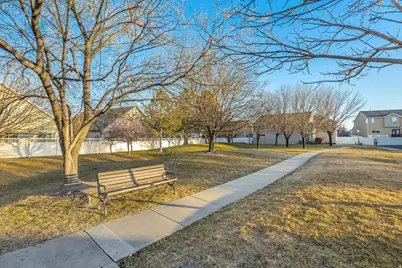 3199 S Rendezvous Way, West Valley, UT 84120 - Photo 35