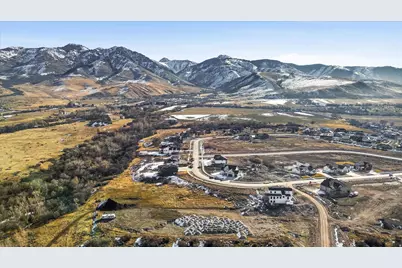 697 Cherry Pkwy #14, Richmond, UT 84333 - Photo 7