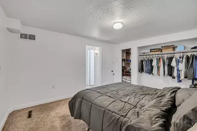 194 E 8530 S, Sandy, UT 84070 - Photo 31