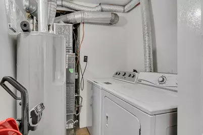 194 E 8530 S, Sandy, UT 84070 - Photo 33