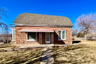 495 N Main St, Beaver, UT 84713 - Photo 1