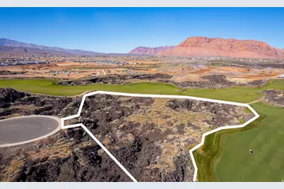 2452 South Village Dr #7, Santa Clara, UT 84765 - Photo 9