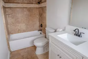 8492 S Mesa Dr E, Sandy, UT 84093 - Photo 9