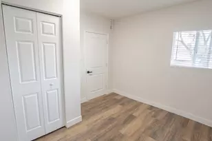 8492 S Mesa Dr E, Sandy, UT 84093 - Photo 11