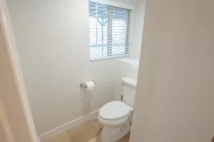 8492 S Mesa Dr E, Sandy, UT 84093 - Photo 25